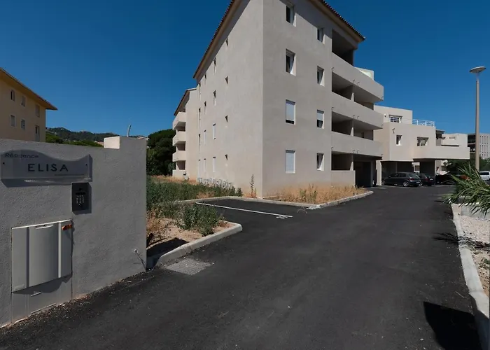 Mari - Appt Confort 150m De La Кальви